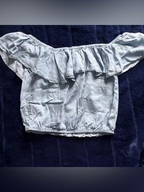 Cropped Shoulder Ruffle Top